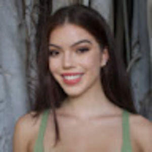 Meet your Posher, Lexee